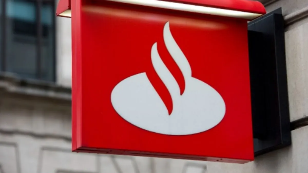 Santander announces another rule change and 'all customers can do is pray'