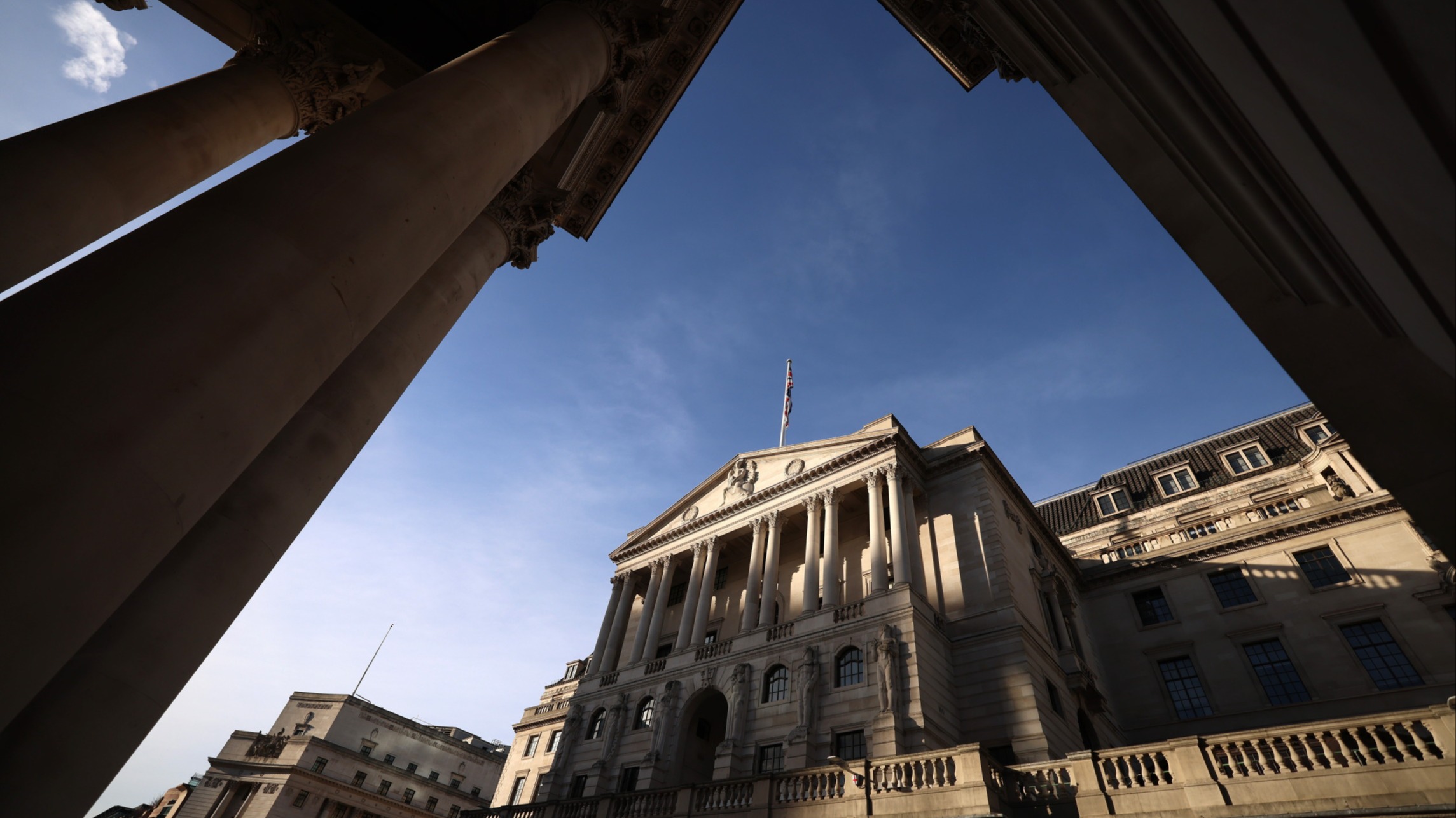MPC 'most likely split' on 'pivotal' rates decision
